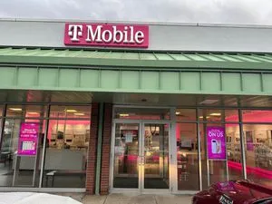 T-Mobile Centre St & Middlesex St