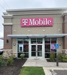T-Mobile White Bear Ave & 694
