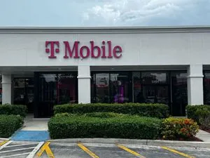 T-Mobile Hwy 441 & Atlantic