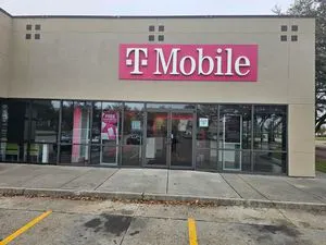 T-Mobile Barataria Blvd & Lapalco Blvd