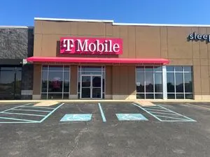 T-Mobile E Mall Rd & I-64