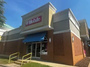 T-Mobile Matthews Township Pkwy