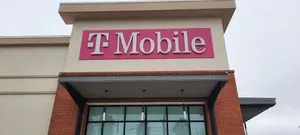 T-Mobile W Expressway 83 & S 29th St