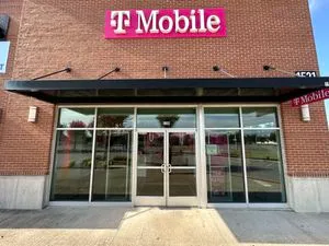 T-Mobile Hwy 380 & Graves