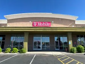 T-Mobile E Baseline Rd & S Power Rd