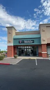 T-Mobile E Mckellups Rd & N Greenfield Rd