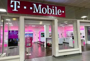 T-Mobile Mall Of The Americas