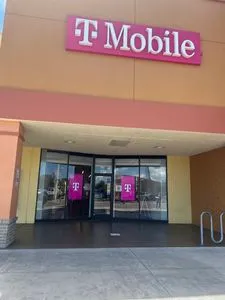 T-Mobile Van Fleet and N Wilson