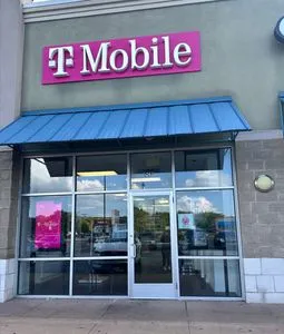 T-Mobile Franklin & Village