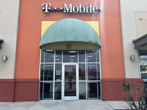 T-Mobile Blanding Blvd & Branan Fld Rd
