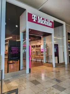 T-Mobile Connecticut Post Mall