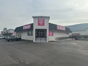 T-Mobile Hogan & King Arthur