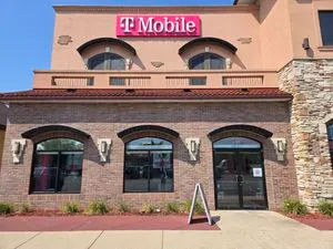 T-Mobile Douglas & Main