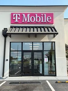 T-Mobile Rangeline Rd & Hwy 90