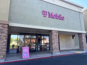 T-Mobile Dale Rd - Trader Joe's Center