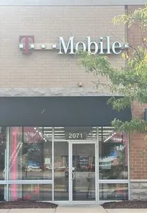 T-Mobile Orchard Rd & Brentwood Rd
