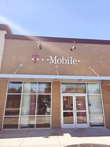 T-Mobile Scotton Way & 10th