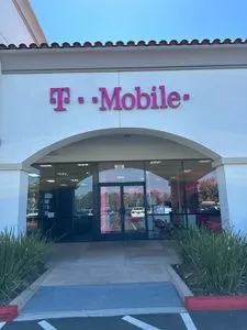T-Mobile New LA Ave & Miller Pkwy
