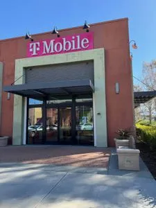 T-Mobile Hwy 60 & Nason
