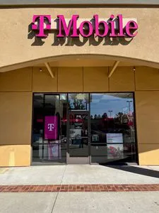 T-Mobile Cochrane Plaza
