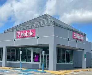 T-Mobile Plaza Bayamon