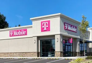 T-Mobile Andy Griffith Pkwy & Snowhill