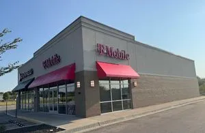 T-Mobile Indian Mound Dr & Reese Way