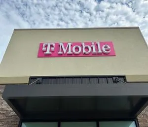 T-Mobile North & Creekbend
