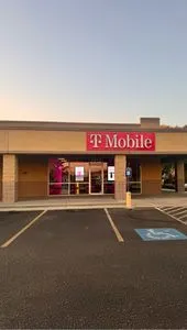 T-Mobile 12th Ave & Greenhurst Rd