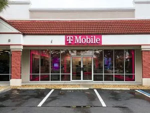 T-Mobile Pine Ridge & Airport-pulling