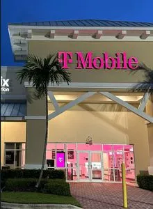 T-Mobile Business Cir & Market St