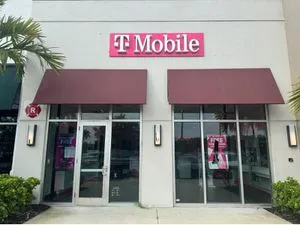 T-Mobile Collier Blvd & Tamiami Trail