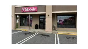T-Mobile Nashua Daniel Webster Highway