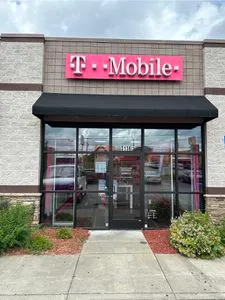 T-Mobile Dickerson Pike & Oak Vly Dr