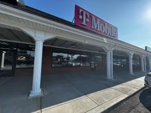 T-Mobile People's Plaza