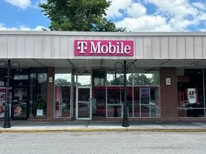 T-Mobile Newark Shopping Center