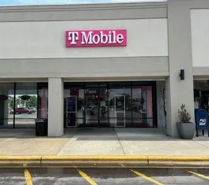 T-Mobile Dr Mlk Jr Blvd & Hwy 17