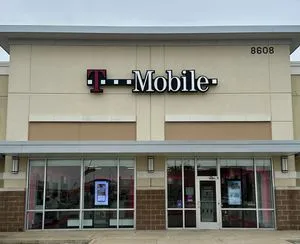 T-Mobile Hwy 146 & I-10