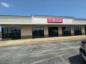 T-Mobile N Dupont Hwy & Sunset Blvd