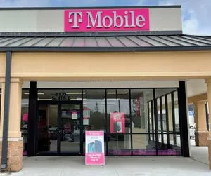 T-Mobile Algiers Plaza