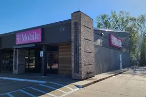 T-Mobile Main & 10th