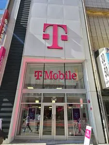T-Mobile 34th & 6th