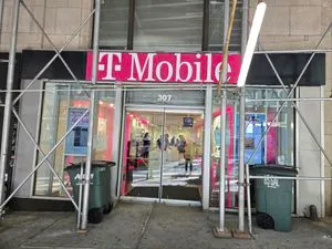 T-Mobile Madison & E 42nd