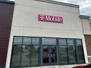T-Mobile Military Hwy - Janaf Center