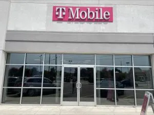 T-Mobile Wards Corner