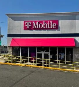 T-Mobile Kennedy Blvd & 31st St