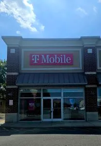 T-Mobile Tonnelle Ave & 88th Street