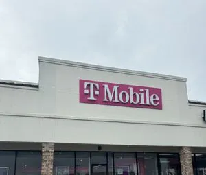 T-Mobile North Rivers