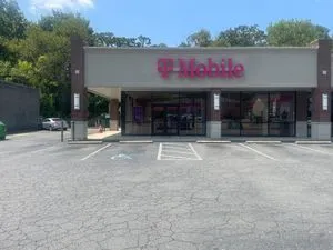 T-Mobile JFK Blvd & McCain Blvd