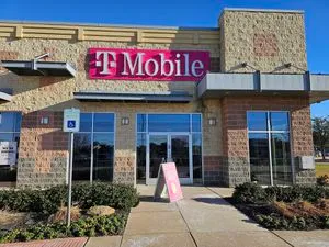 T-Mobile Davis Towne Crossing
